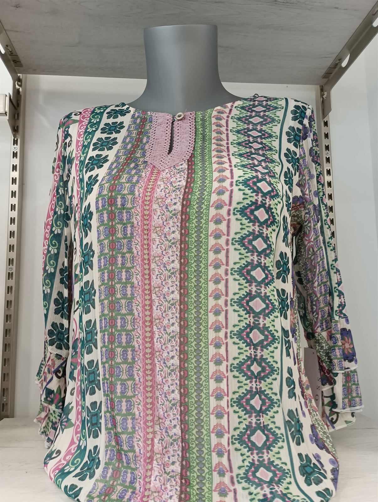 Blusón de gasa estampada - Imagen 2