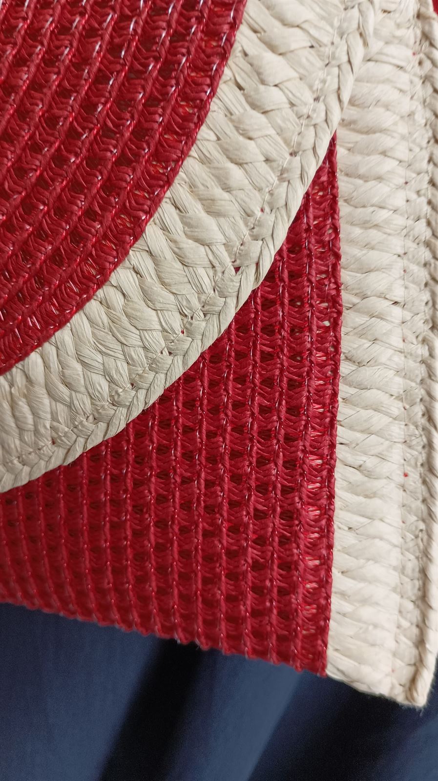 Bolso tipo sobre rojo - Imagen 4