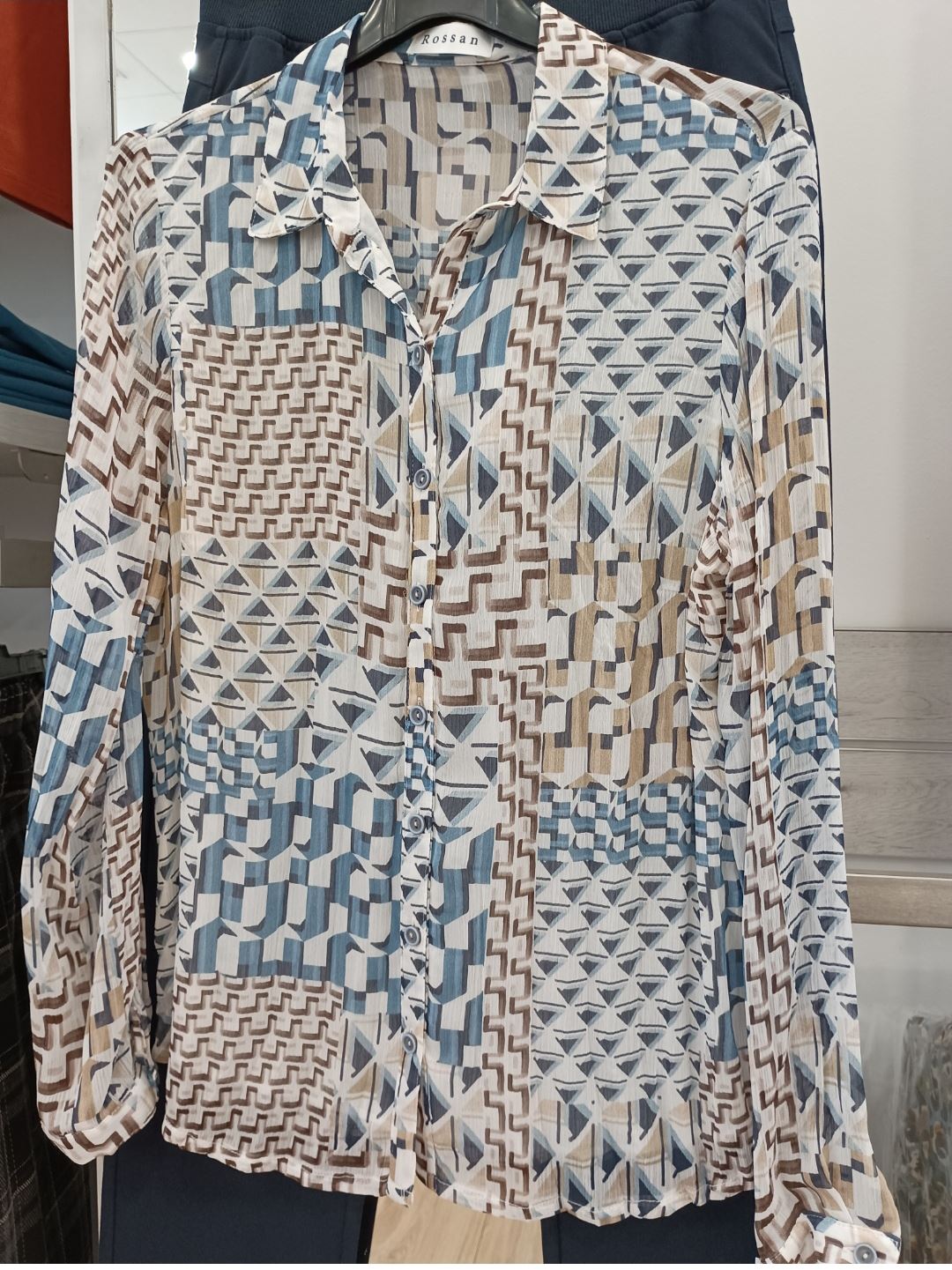 Camisa rombos azul - Imagen 2