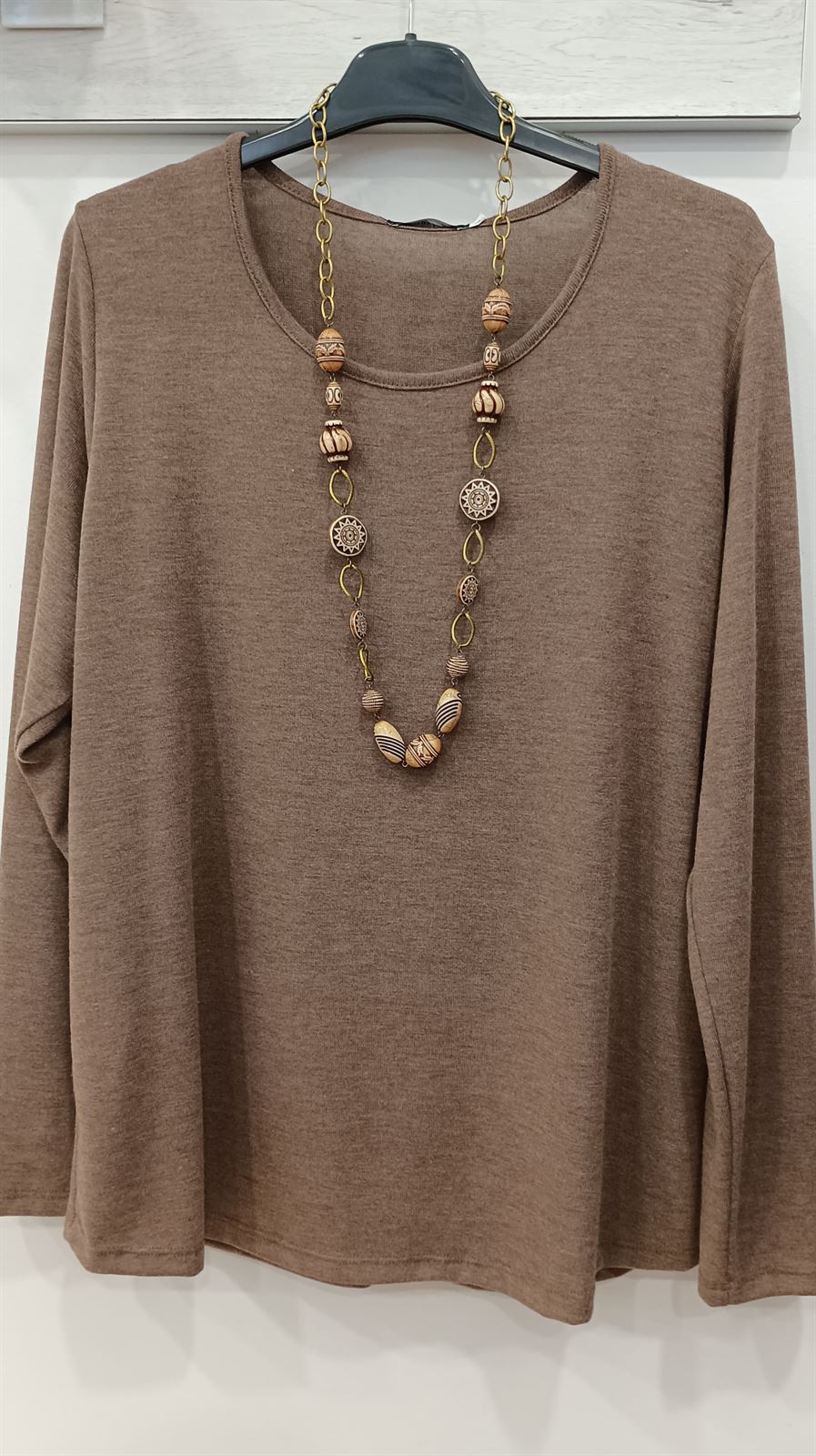 Camiseta cálida marrón - Imagen 2