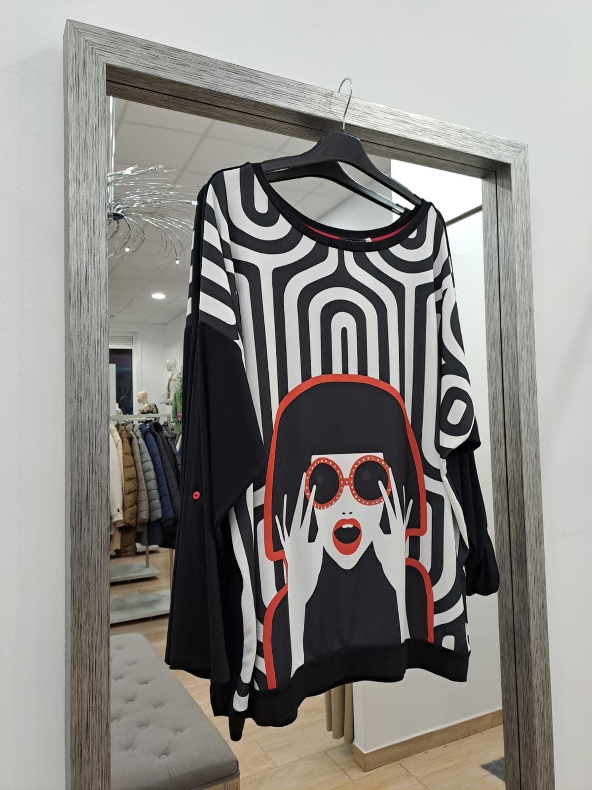 Camiseta chica gafas - Imagen 2