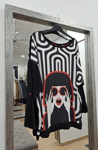 Camiseta chica gafas - Imagen 2