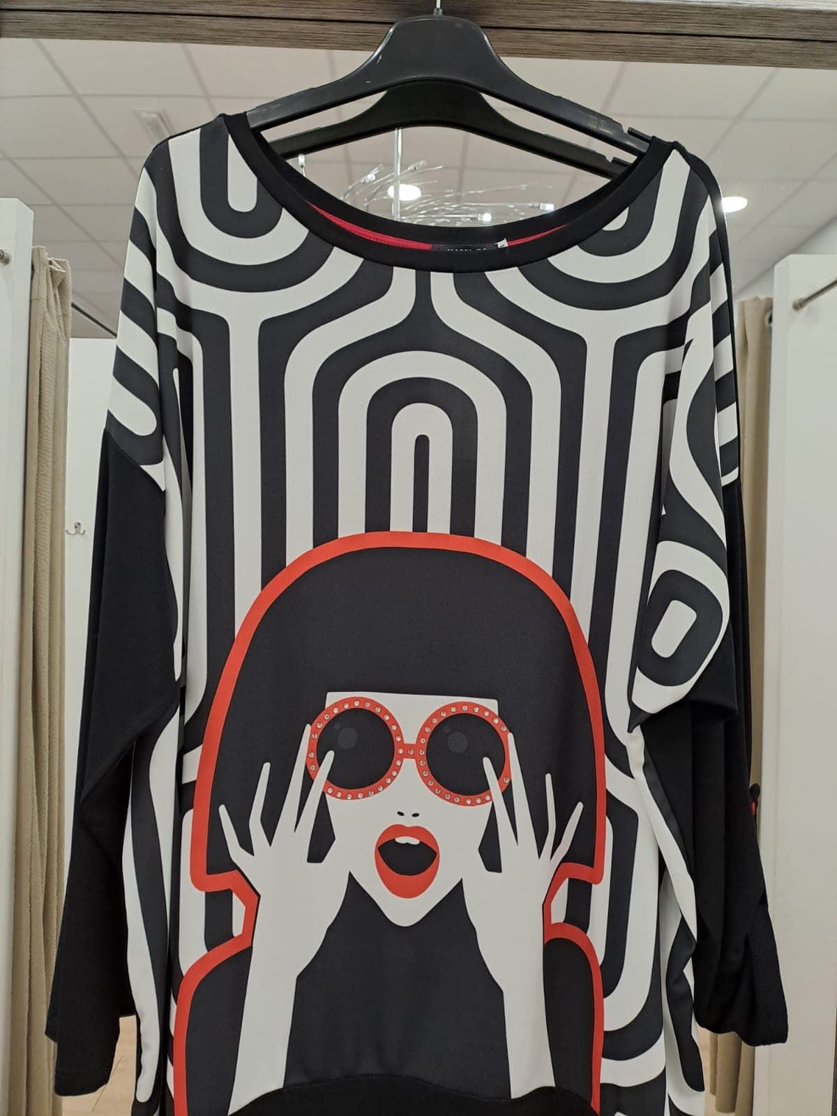 Camiseta chica gafas - Imagen 3