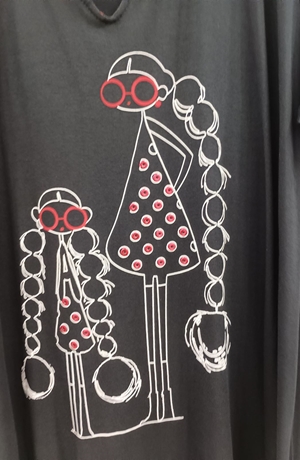 Camiseta chicas con trenzas - Imagen 2