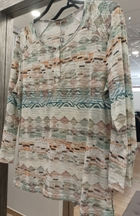 Camiseta estampada verdes - Imagen 2