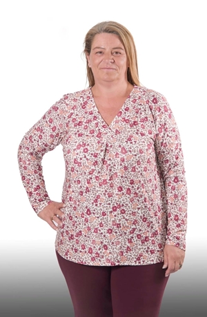 Camiseta flores granate/naranja - Imagen 1