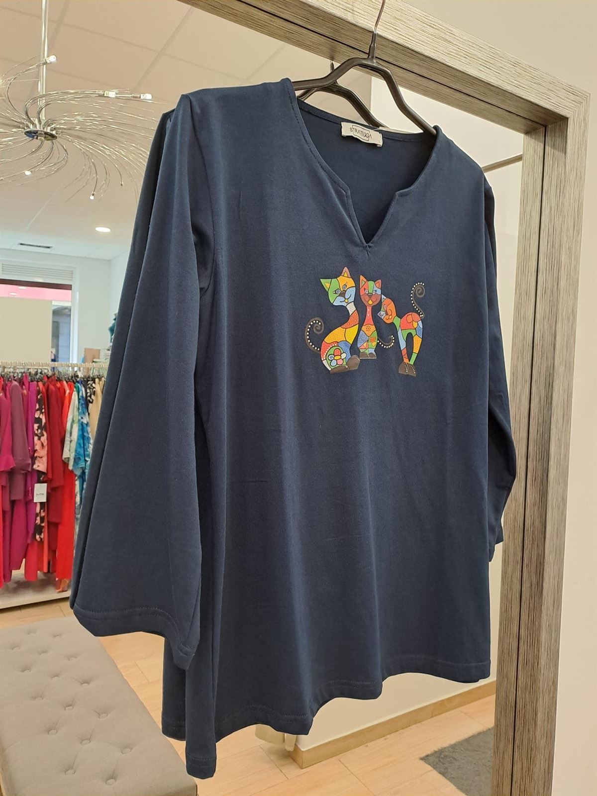 Camiseta gatos - Imagen 3
