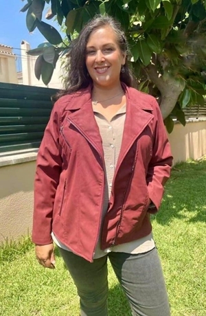 Cazadora granate - Imagen 1