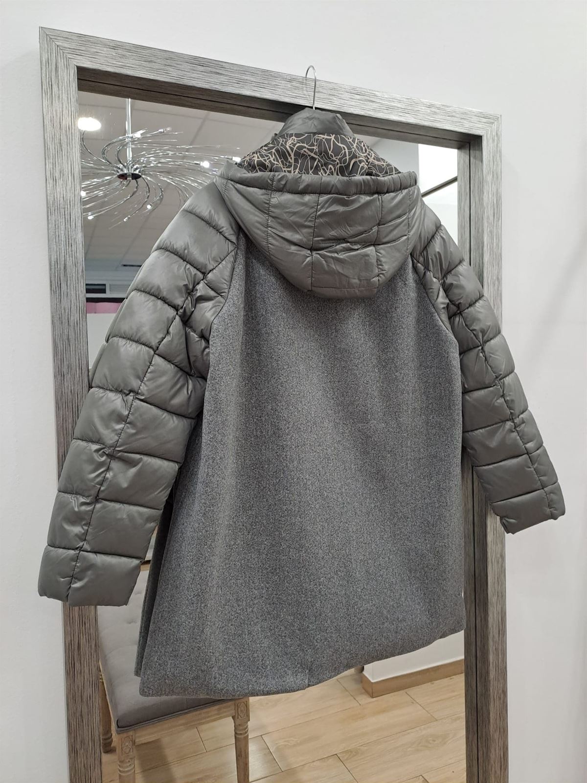 Chaquetón/ parka gris - Imagen 5