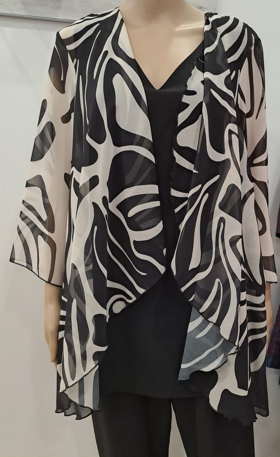 Conjunto de pantalón zebra 2 - Imagen 1