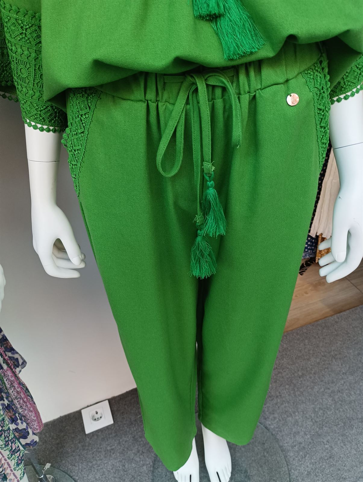 Conjunto ibicenco verde - Imagen 2