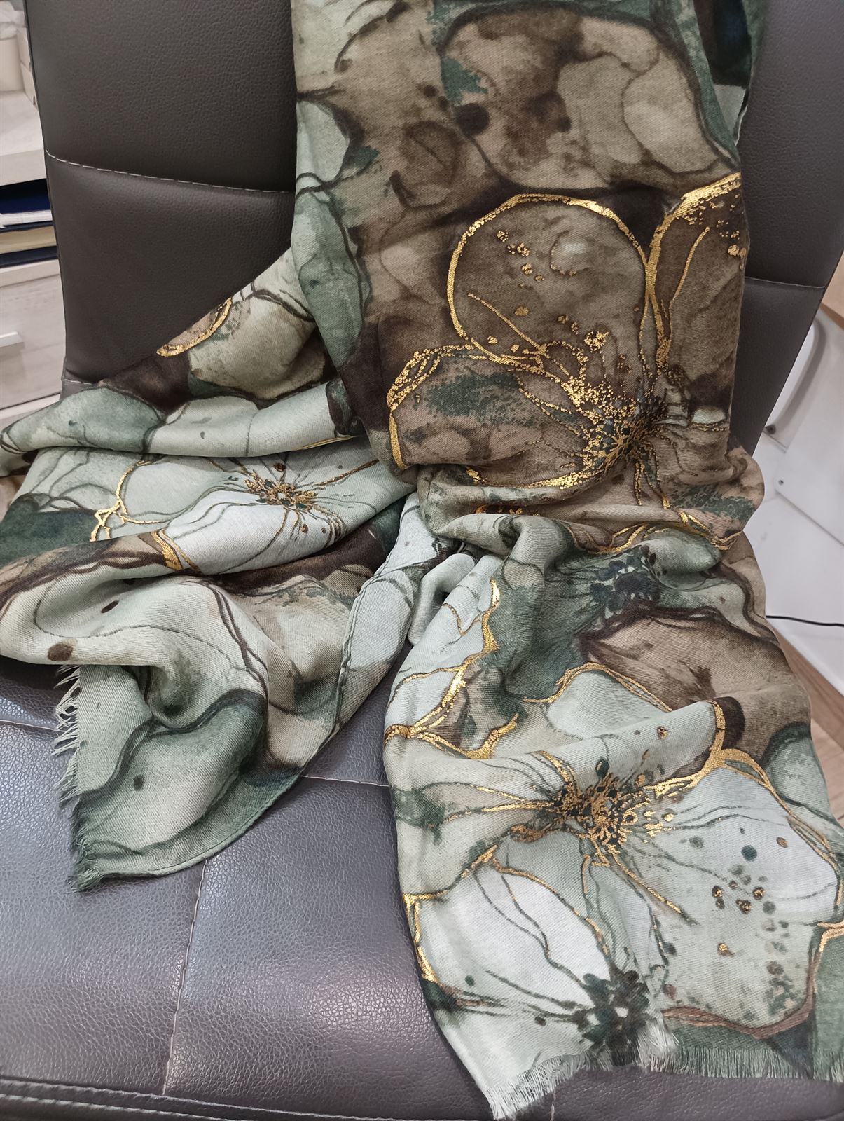 Foulard estampado verde - Imagen 2
