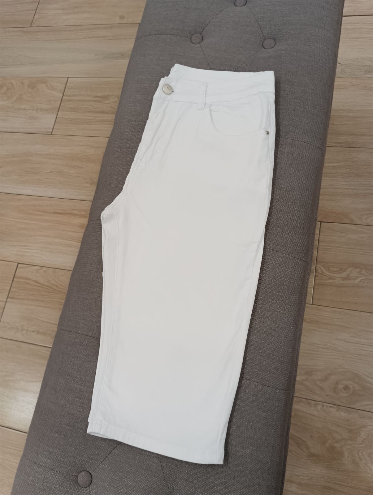 Pantalón corto blanco - Imagen 2