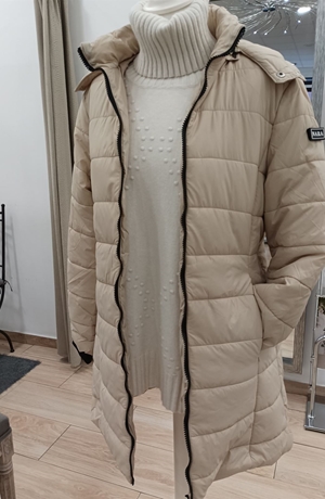 Parka beis clarito larga - Imagen 2