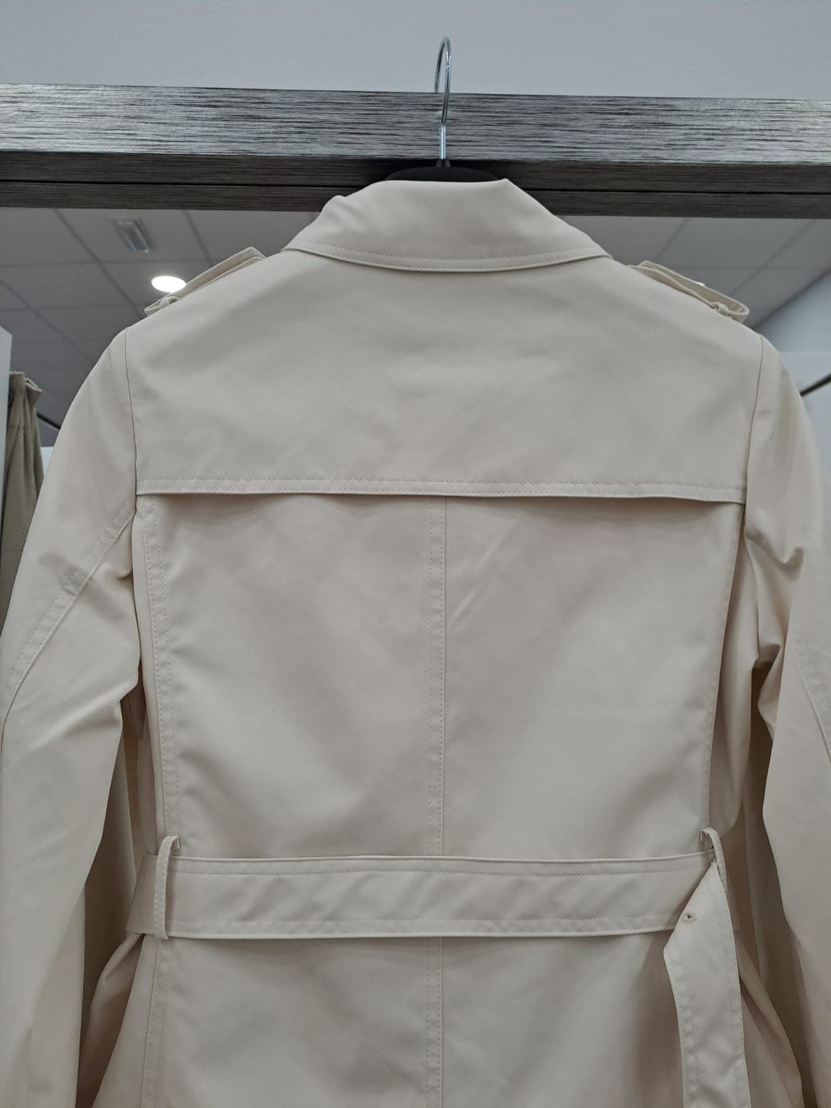 Parka corta blanco roto Louisa - Imagen 7