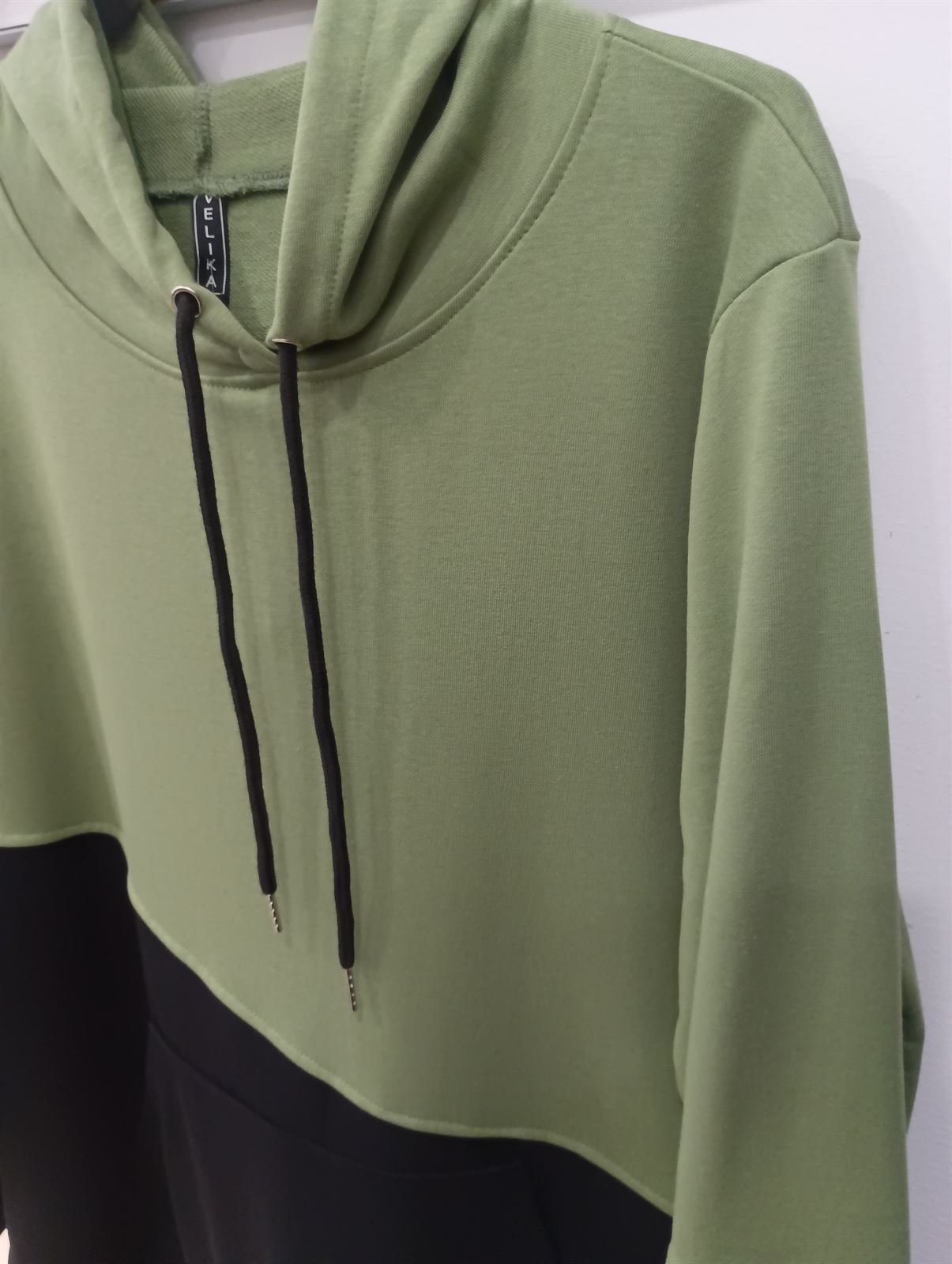 Sudadera moda curvy - Imagen 3
