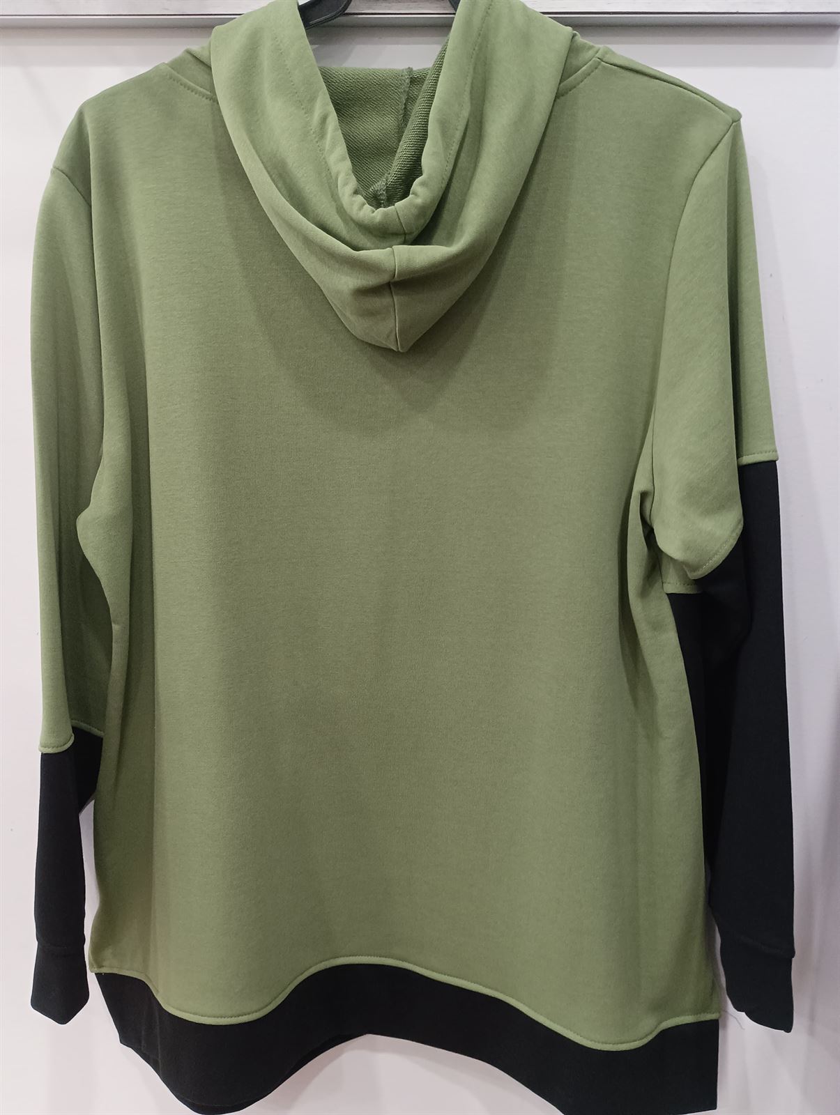 Sudadera moda curvy - Imagen 4