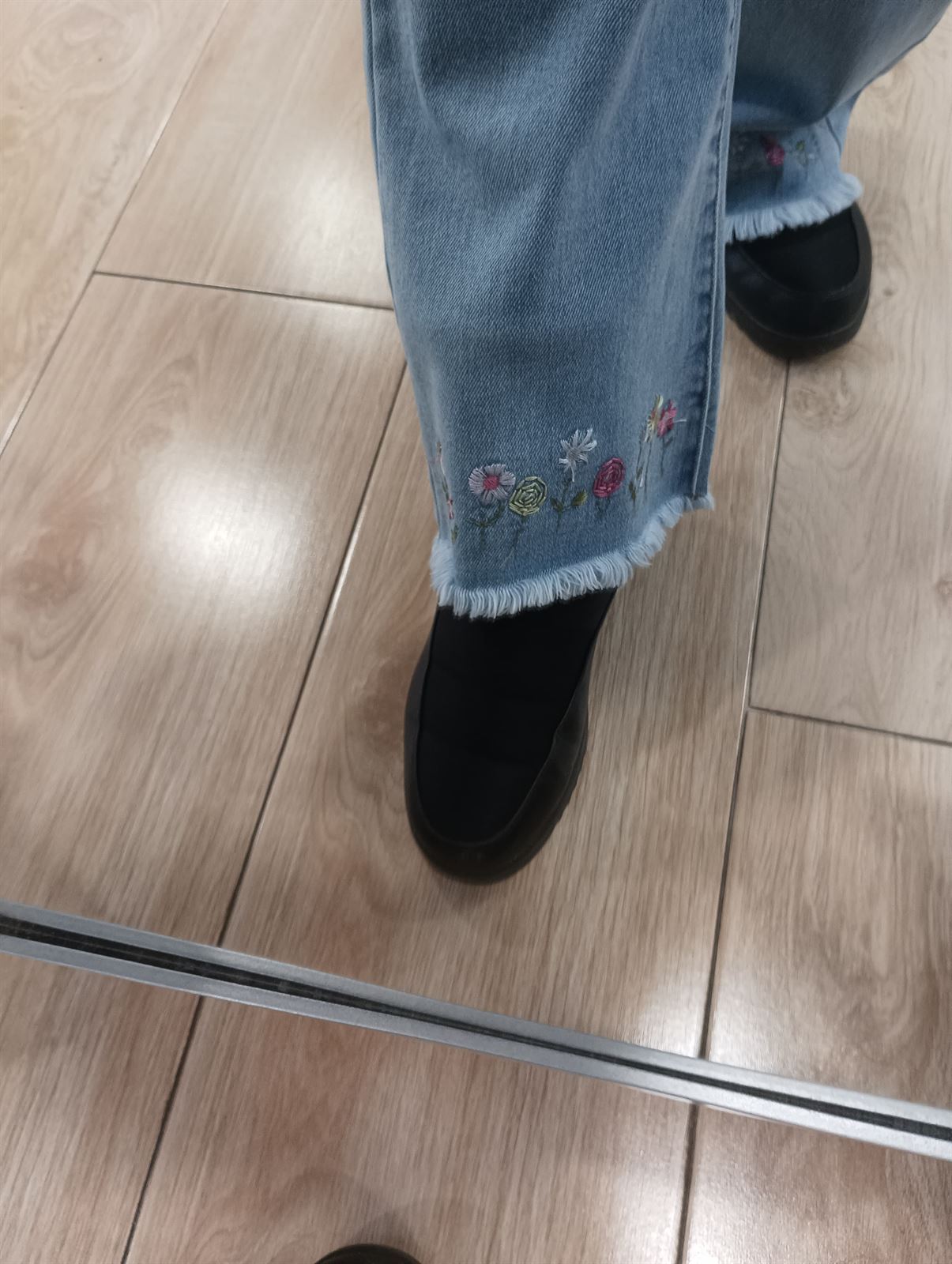 Vaquero floral campana - Imagen 4
