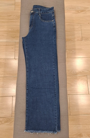 Vaquero pierna ancha desflecado - Imagen 1