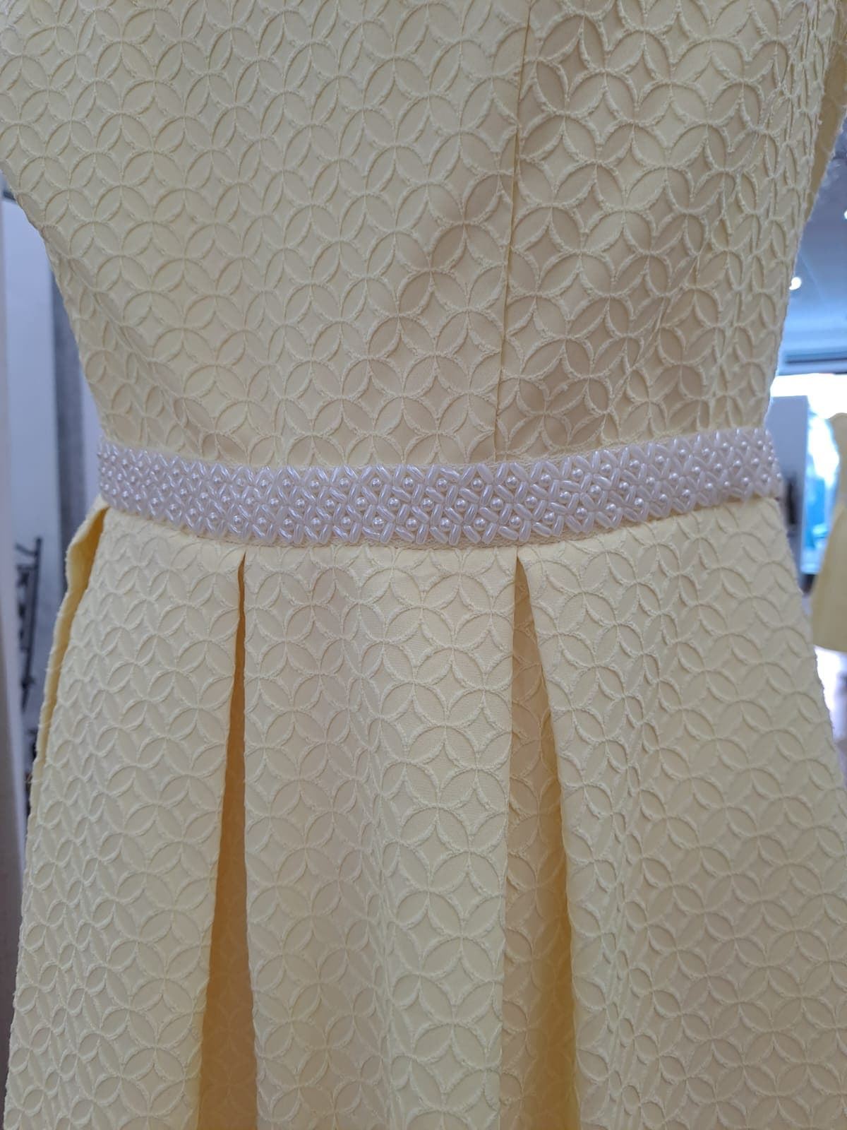 Vestido amarillo corto, Lisa - Imagen 3