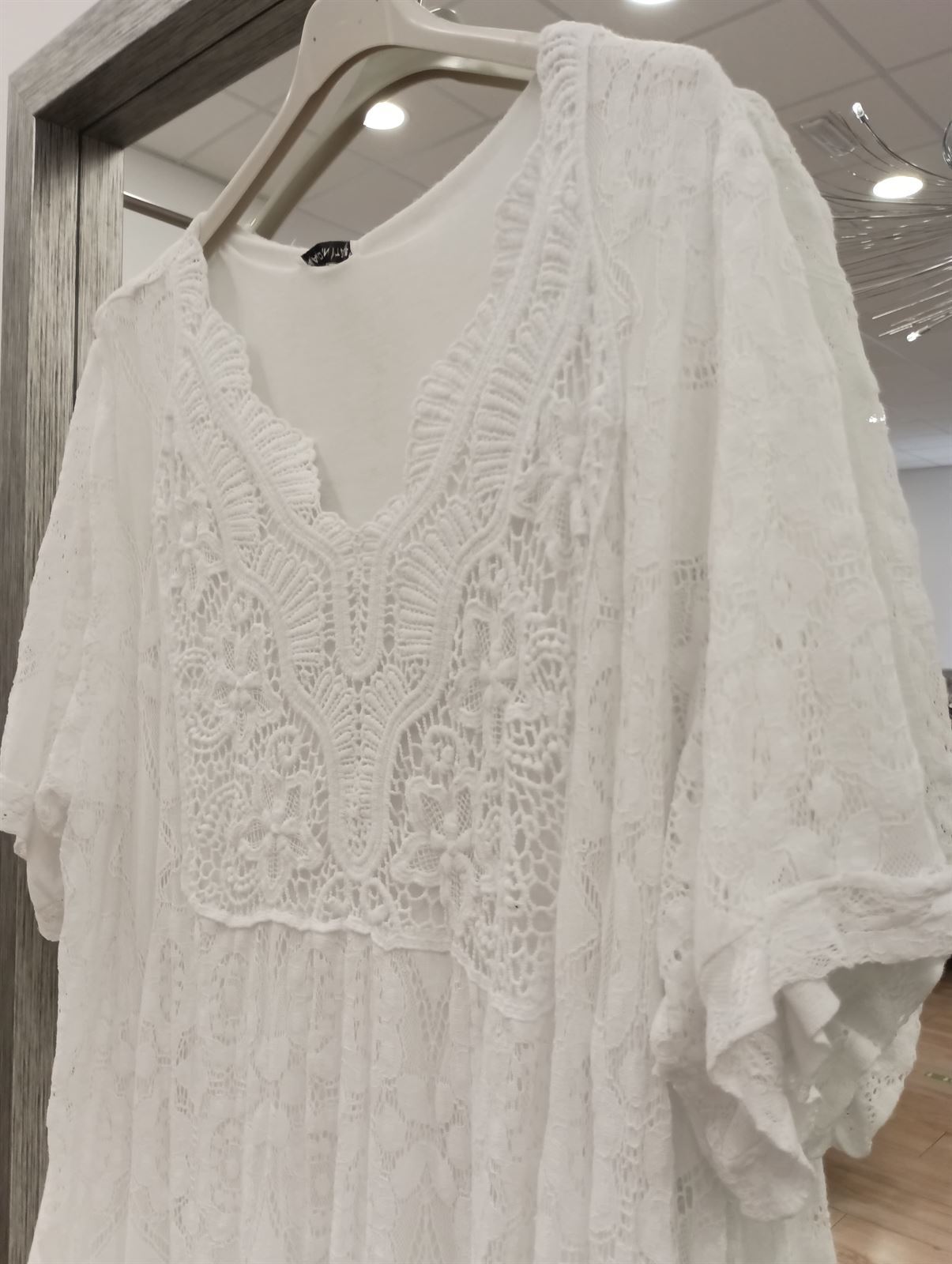 Vestido blanco ibicenco - Imagen 2