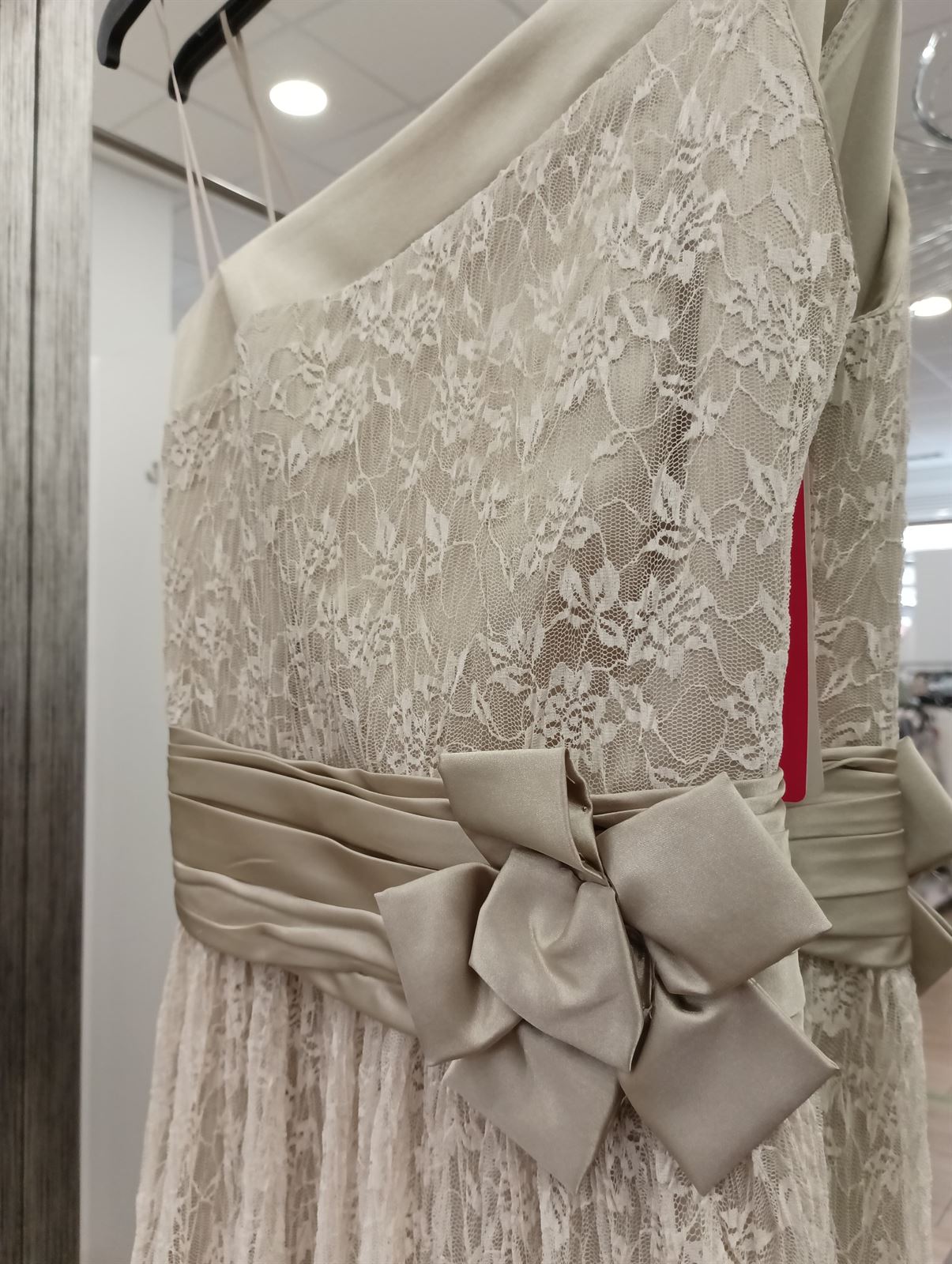 Vestido corto Iris de encaje - Imagen 4