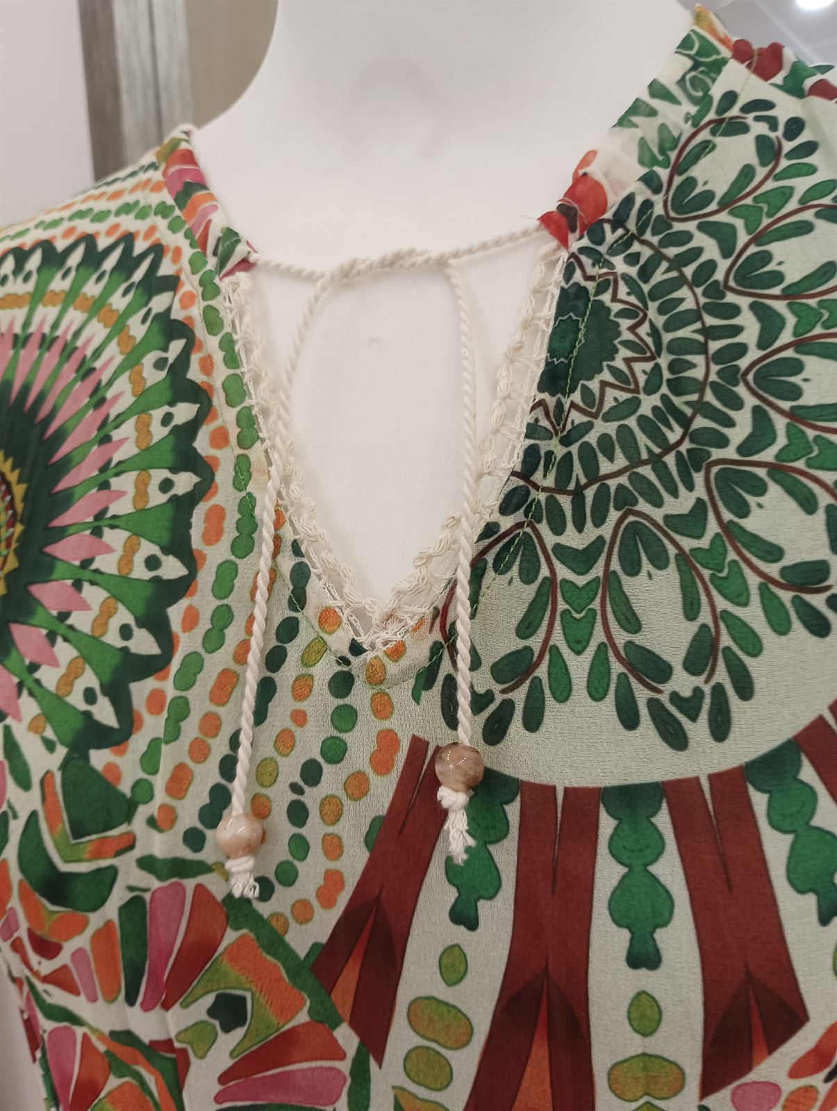 Vestido de gasa mandalas - Imagen 3
