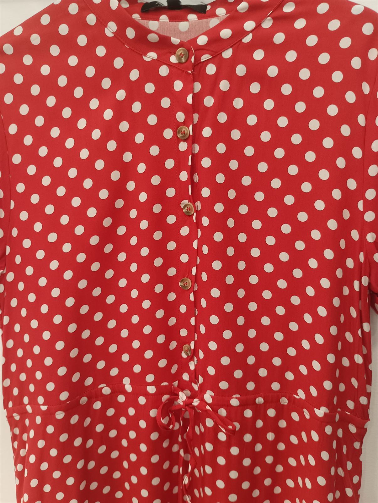 Vestido lunares rojo - Imagen 4