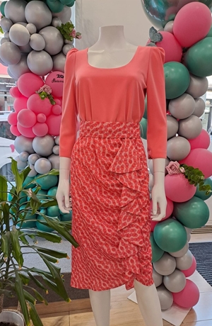 Vestido topos coral Cilena - Imagen 1